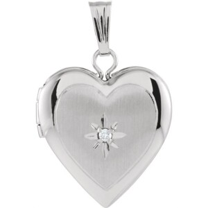 Auriga-14k-White-Gold-010-CT-Natura14K White Gold Diamond-Heart-Locket